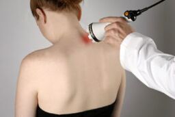 Behandlung der Gebärmutterhalsosteochondose mit Lasertherapie
